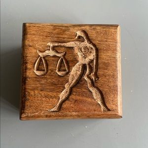 EUC Unique Etched Wood Storage Box